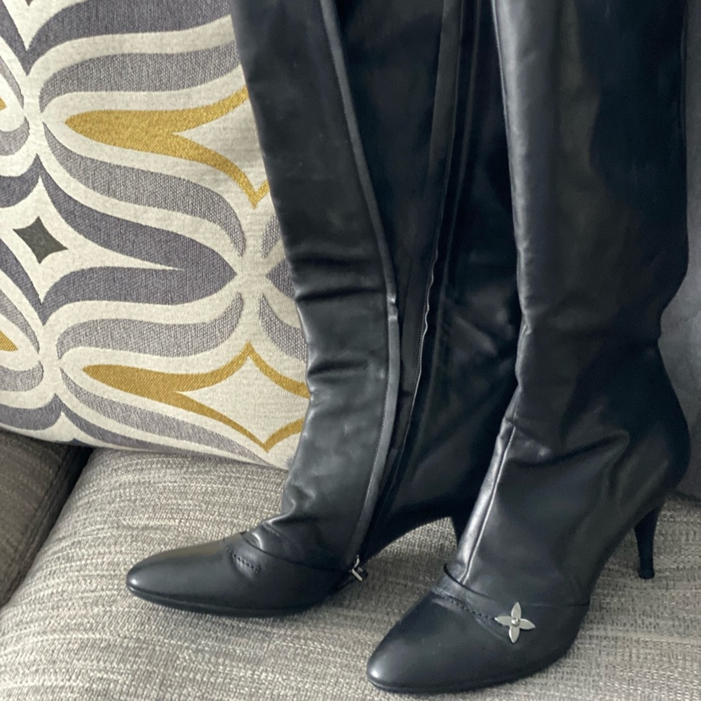 Black Leather Knee-High Boots
